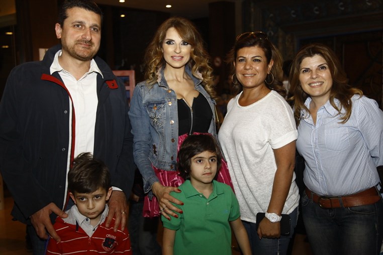Sirine & Alaadine Musical Play in 3D